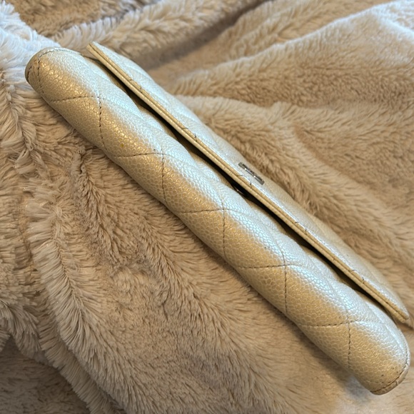 Chanel Pearly Caviar Quilted Large Classic Wallet with COA - Picture 5 of 12